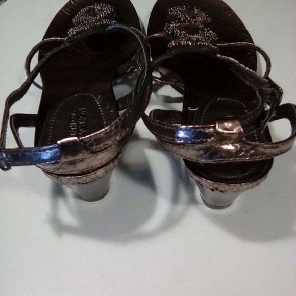 Kenneth Cole Silver Snake Skin Print Jeweled Sandals - Picture 7 of 7